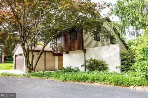 5620 Mirrorlight Pl, Columbia, MD 21045