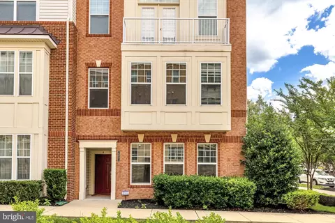 Exterior - 7551 Crowley St #B, Hanover, MD 21076 photo 2 of 5