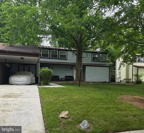 9076 Goldamber Garth, Columbia, MD 21045