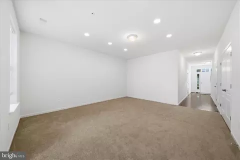 Entry Way - 9889 Deer Run, Laurel, MD 20723 photo 3 of 8