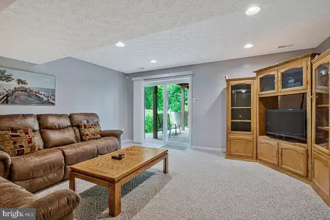 Living - 9628 Park Ave, Laurel, MD 20723 photo 1 of 1