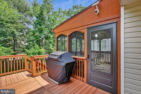 Exterior - 9628 Park Ave, Laurel, MD 20723 photo 5 of 12
