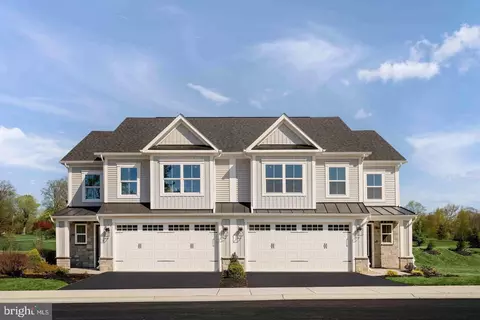5445 Pondview Ln, Ellicott City, MD 21043
