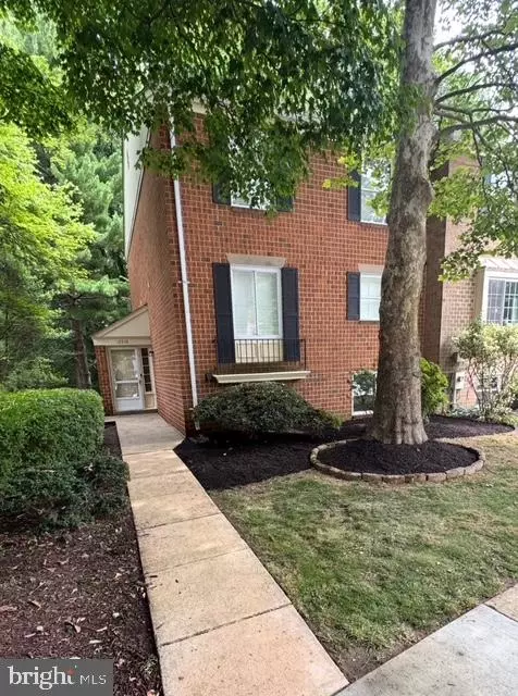 10510 E Wind Way, Columbia, MD 21044