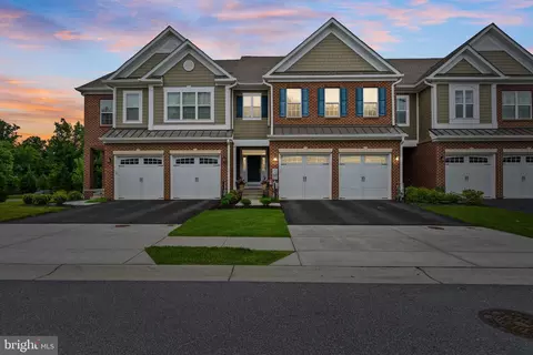 2609 Vardon Ln, Ellicott City, MD 21042