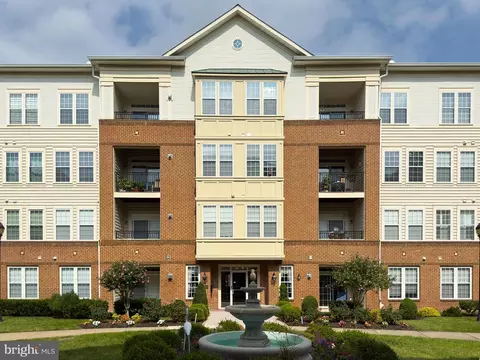 2530 Kensington Gdns #201, Ellicott City, MD 21043