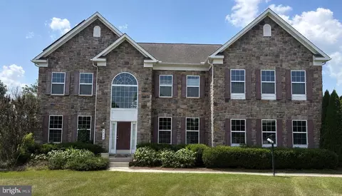 2826 Bridalwreath Ct, Woodbine, MD 21797