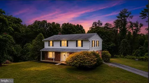 6890 Norris Ln, Elkridge, MD 21075