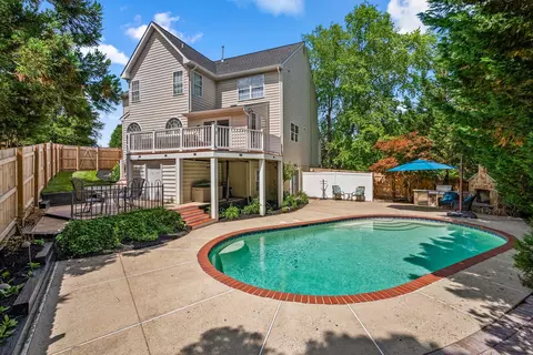7144 Elk Mar Dr S, Elkridge, MD 21075