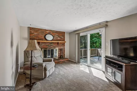 Living - 9302 Northgate Rd, Laurel, MD 20723 photo 3 of 4