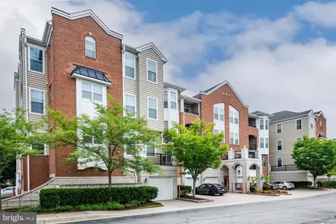 5930 Great Star Dr #206, Clarksville, MD 21029