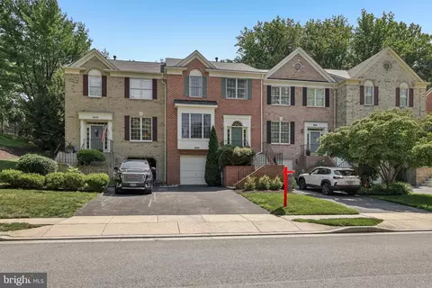 8418 Timberland Cir, Ellicott City, MD 21043