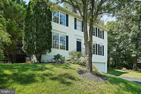 6331 Patuxent Quarter Rd, Hanover, MD 21076