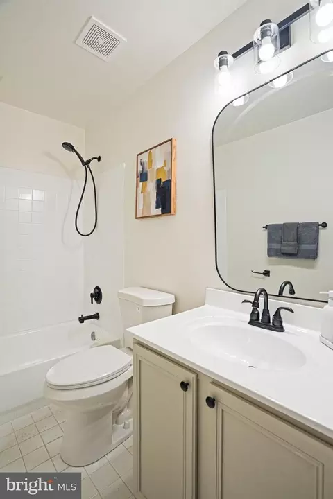 Bath - Undisclosed, Hanover, MD 21076 photo 5 of 5