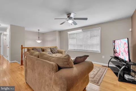 Living - 9301 N Laurel Rd, Laurel, MD 20723 photo 1 of 5