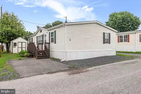 13 Midway Ave, Laurel, MD 20723 photo 3
