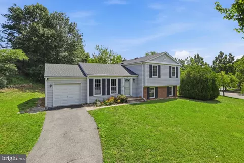 Exterior - 9684 Baltimore Ave, Laurel, MD 20723 photo 3 of 11