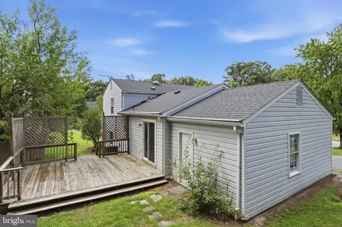 Exterior - 9684 Baltimore Ave, Laurel, MD 20723 photo 10 of 11
