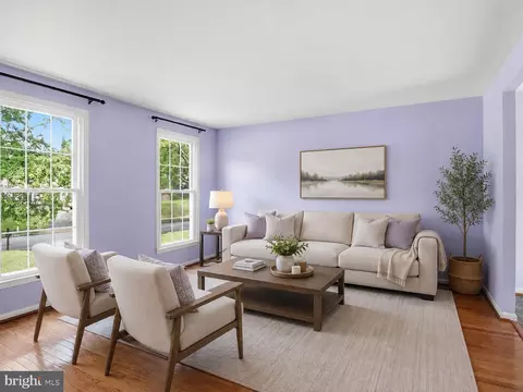 Living - 9684 Baltimore Ave, Laurel, MD 20723 photo 2 of 6