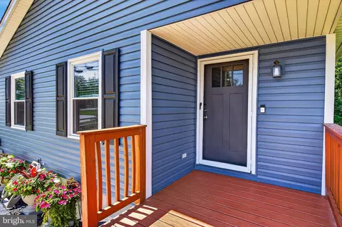 Exterior - 9404 Fairview Ave, Laurel, MD 20723 photo 3 of 9