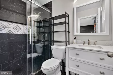 Bath - 9404 Fairview Ave, Laurel, MD 20723 photo 2 of 4