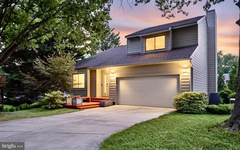 8507 Spring Harvest Ct, Ellicott City, MD 21043