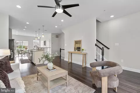 Entry Way - 7024 Rackham Way, Hanover, MD 21076 photo 2 of 10