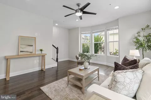 Living - 7024 Rackham Way, Hanover, MD 21076 photo 2 of 3
