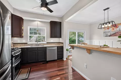 Kitchen - 5911 Autumn Spell, Elkridge, MD 21075 photo 1 of 2