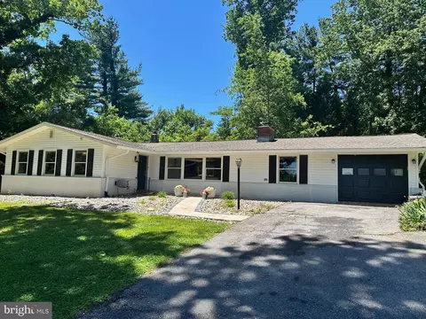 3654 Macalpine Rd, Ellicott City, MD 21042