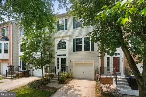8787 Stonehouse Dr, Ellicott City, MD 21043