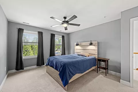 Bedroom - 10693 Harding Rd, Laurel, MD 20723 photo 6 of 9