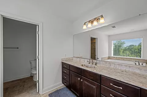 Bath - 10693 Harding Rd, Laurel, MD 20723 photo 2 of 6