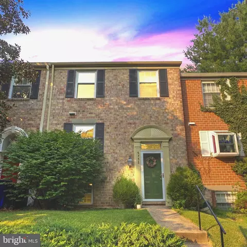 9752 Summer Park Ct, Columbia, MD 21046