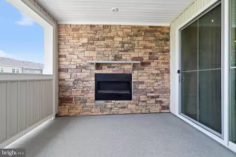 Exterior - 8115 Primrose Ln, Laurel, MD 20723 photo 3 of 10