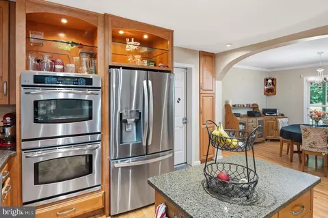 Kitchen - 7951 Gavin Way, Laurel, MD 20723 photo 2 of 2