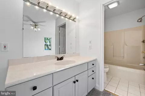 Bath - 9209 Bryant Ave, Laurel, MD 20723 photo 1 of 2