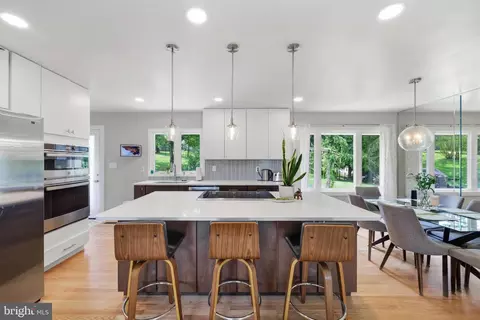 4786 Beechwood Rd, Ellicott City, MD 21043