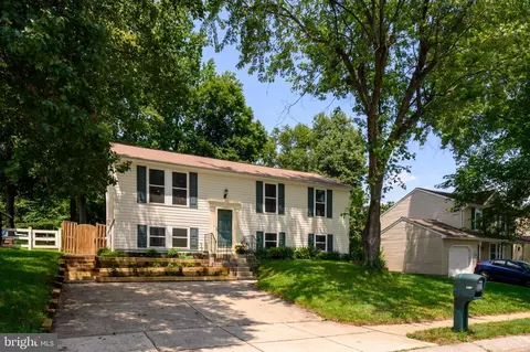 6110 Kyle Leaf Ct, Elkridge, MD 21075