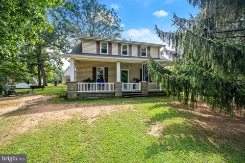 Exterior - 10695 Harding Rd, Laurel, MD 20723 photo 4 of 8