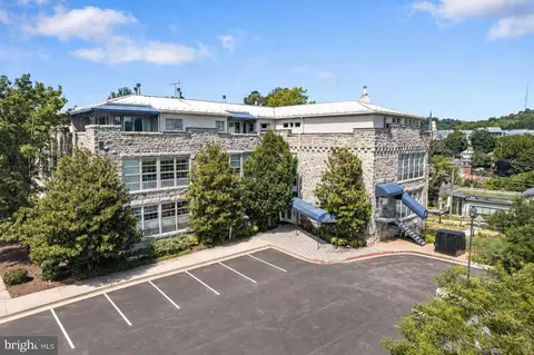 3700 College Ave #302, Ellicott City, MD 21043