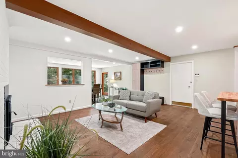 Living - 8545 Pineway Ct, Laurel, MD 20723 photo 3 of 3