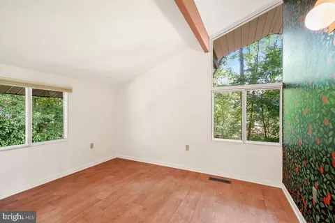 Bedroom - 8545 Pineway Ct, Laurel, MD 20723 photo 3 of 5