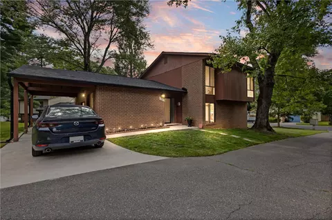 9511 Wandering Way, Columbia, MD 21045