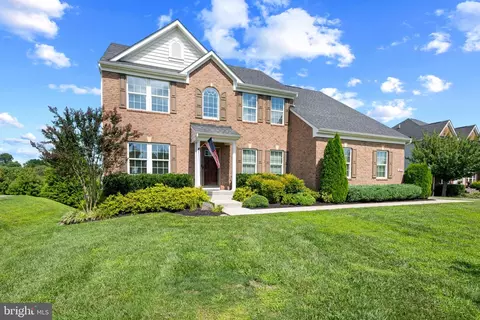 18317 Chelsea Knolls Dr, Mount Airy, MD 21771