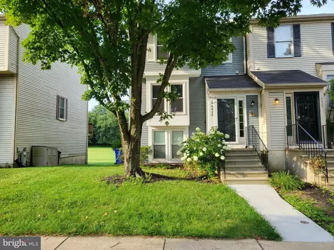 6426 Autumn Gold Ct, Columbia, MD 21045
