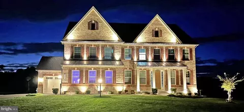1040 Stepping Pl, Sykesville, MD 21784