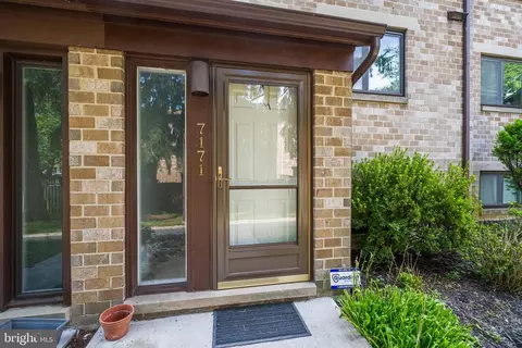 7171 Talisman Ln, Columbia, MD 21045