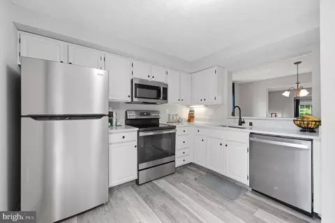 Kitchen - 8302 Sperry Ct, Laurel, MD 20723 photo 2 of 4