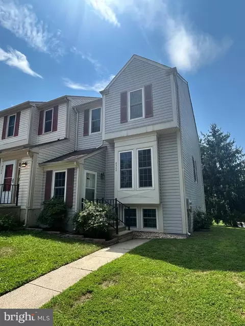 8302 Sperry Ct, Laurel, MD 20723 photo 1